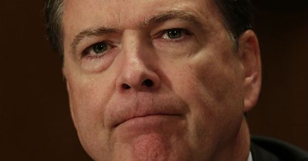 James Comey - człowiek, który wstrząsnął USA