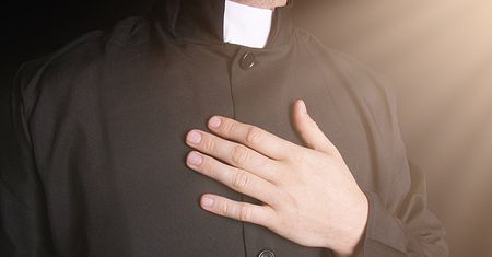 Kościół katolicki wypłacił 213 mln dol. ofiarom napaści seksualnych z Australii