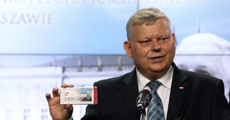 Pomniki smoleńskie mają kosztować ok. 3 mln zł. "Zebraliśmy już ponad 110 tysięcy złotych"