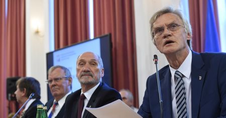 Wiceszef podkomisji smoleńskiej o zaproszeniu do Moskwy: trzeba ustalić warunki spotkania