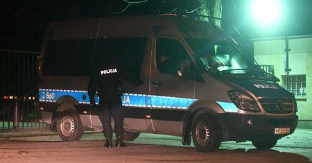 W pięciu powybijali Pakistańczykowi zęby