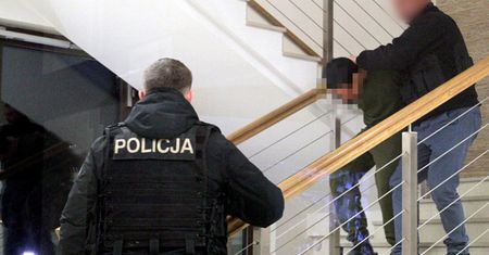 Ełk: Algierczyk i Marokańczyk zwolnieni do domów i objęci policyjnym nadzorem
