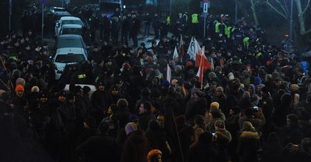 Prokuratura planuje przesłuchanie posłów ws. incydentów z 16 grudnia