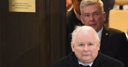 Prezes PiS Jarosław Kaczyński: zaczynamy posiedzenie na Sali Plenarnej Sejmu