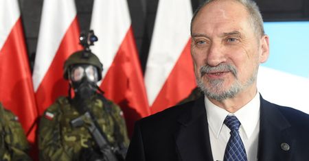 MON wystąpi do sądu przeciwko "Gazecie Wyborczej". Misiewicz: bronią aparatu sowieckiego; Stasiński dla WP: to MON szkaluje i próbuje zastraszyć wolną prasę