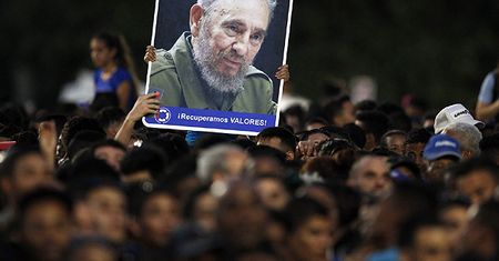 Kuba: zakaz nazywania imieniem Fidela Castro "ulic, pomników, instytucji czy innych miejsc publicznych"