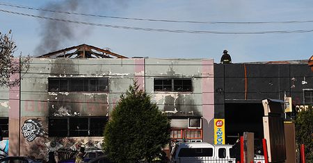 Wielki pożar w Oakland w USA. Do 36 wzrosła liczba ofiar. Straż pożarna: to nie jest ostateczny bilans