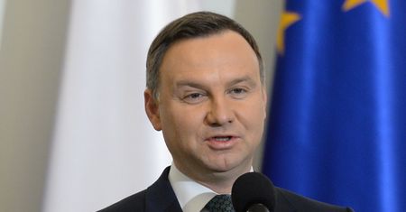 Prezydent Andrzej Duda podpisał dwie ustawy dotyczące Służby Więziennej. Chodzi o 1,5 mld zł