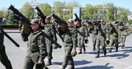 Rosja zaatakuje kraje NATO? "Wojna ma niejedno imię"