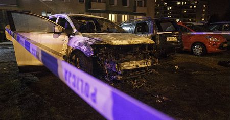 Gdańscy policjanci zatrzymali podpalacza aut. 18-latek przyznał się do winy