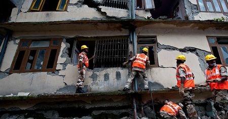 Bilans ofiar trzęsienia ziemi w Nepalu. Zginęło ponad 4000 osób