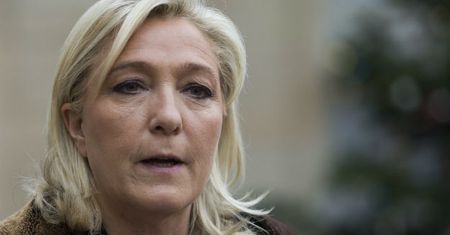 Le Pen w finansowych tarapatach. Znów pomoże jej Rosja?