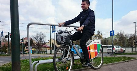 Pomysłowe rozwiązania dla rowerzystów w Krakowie