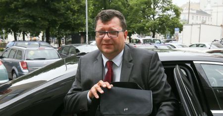 Zbigniew Stonoga poszukiwany listem gończym. Biznesmen tłumaczy: "wydano list gończy za mną jak za zbrodniarzem"