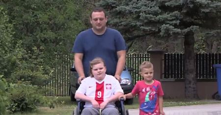Wytną 10-latce lewą półkulę mózgu
