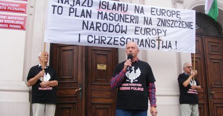 Ostre słowa pod adresem Kopacz i Tuska na antyislamskiej pikiecie w Poznaniu