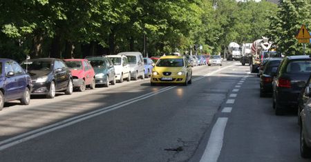 Będzie kolejny parking w Krakowie? Radni chcą konsultacji w sprawie inwestycji przy Placu na Stawach