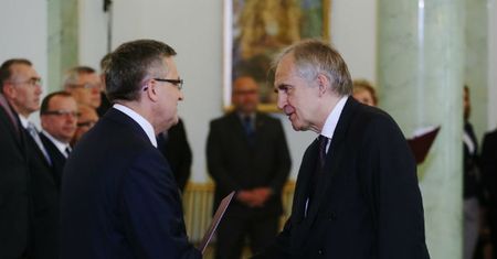 Dr Chwedoruk: Prof. Zembala będzie robił kampanię jako rzecznik swojego ministerstwa