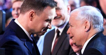 Najnowszy sondaż: najlepszy polityk to Andrzej Duda, najgorszy - Jarosław Kaczyński
