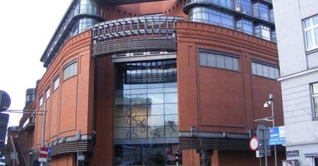 Stary Browar sprzedany za 290 mln euro