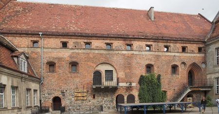 Świdwin. Zamek. Warownia oferuje wiele atrakcji