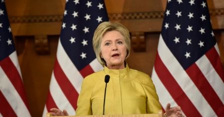 USA: sojusznik Clintonów hojnie wsparł kampanię żony późniejszego wiceszefa FBI