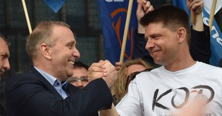 Sondaż IBRiS dla "Rzeczpospolitej": PO tuż za PiS