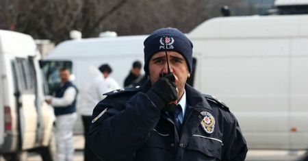 Tureckie służby zatrzymały dwie osoby podejrzane o planowanie ataku na sylwestra