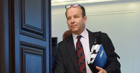 Radziwiłł: analizujemy przepisy dotyczące pigułki "dzień po"