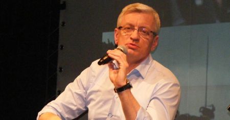 Jaśkowiak chce walczyć z rasizmem na stadionie Lecha. Obiecał też... ułaskawić czarownicę