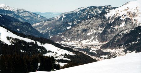 Włochy. Czterech alpinistów zginęło przy wspinaczce lodospadem
