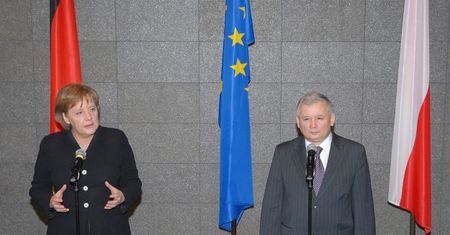 Oferta Kaczyńskiego dla Merkel: "plan Morawieckiego dla Europy"?