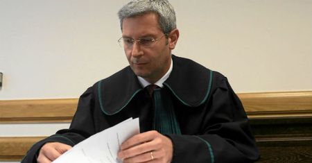 Afera reprywatyzacyjna. Dziekan ORA zwrócił się o zawieszenie go w tej funkcji