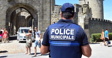 Arabska księżniczka okradziona w Paryżu. Straciła zegarek wart milion euro