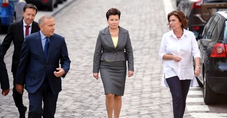 Ta strategia pogrąży Hannę Gronkiewicz-Waltz? "Oni mają ogromną wiedzę, którą zechcą się zapewne podzielić"