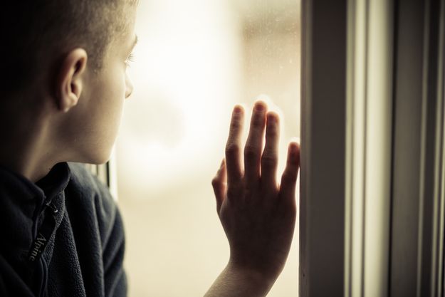 Rozdzielone rodzeństwa trafiają do różnych krajów. Praktyka adopcji międzynarodowych