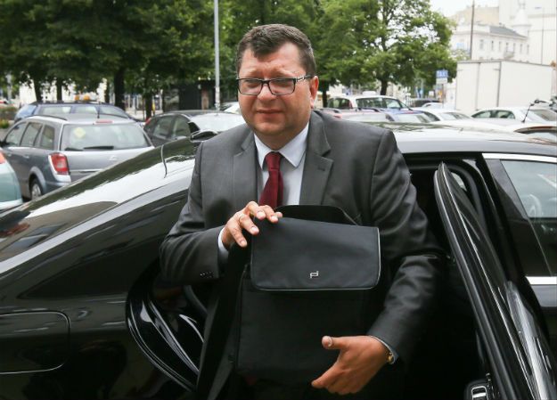 Zbigniew Stonoga poszukiwany listem gończym. Biznesmen tłumaczy: "wydano list gończy za mną jak za zbrodniarzem"
