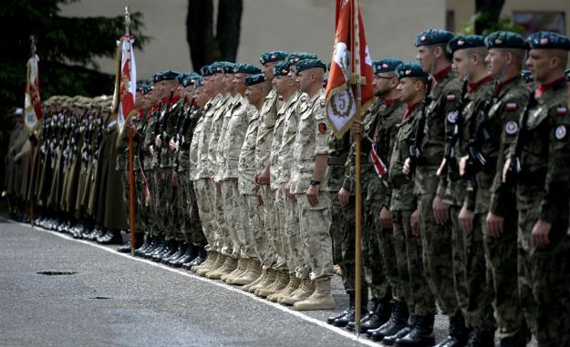 Czerwiec 2015r., powitanie żołnierzy I zmiany misji "Resolute Support" w Rzeszowie