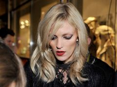 Anja Rubik zadziera nosa?