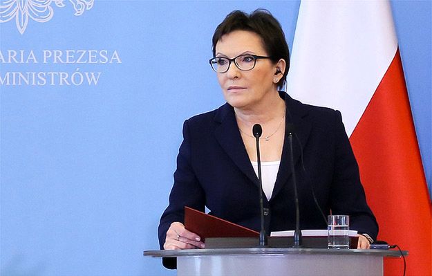 Spadają notowania rządu Ewy Kopacz. Najnowszy sondaż CBOS