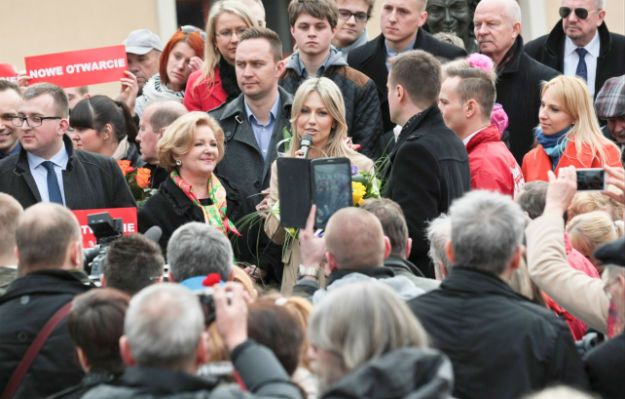 Magdalena Ogórek w Zielonej Górze: mamy szansę na Polskę od nowa