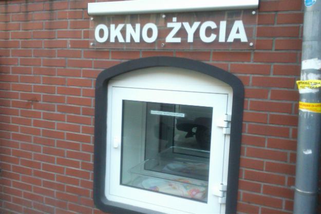 "Okno życia jest ostatnim kołem ratunkowym". Dziś Narodowy Dzień Życia