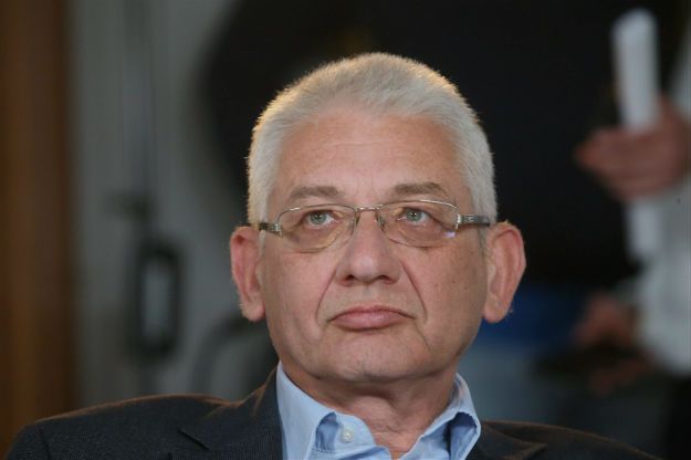 Ludwik Dorn o wypadku Beaty Szydło i innych polityków: też miałem taką sytuację, wiadomo, shit happens