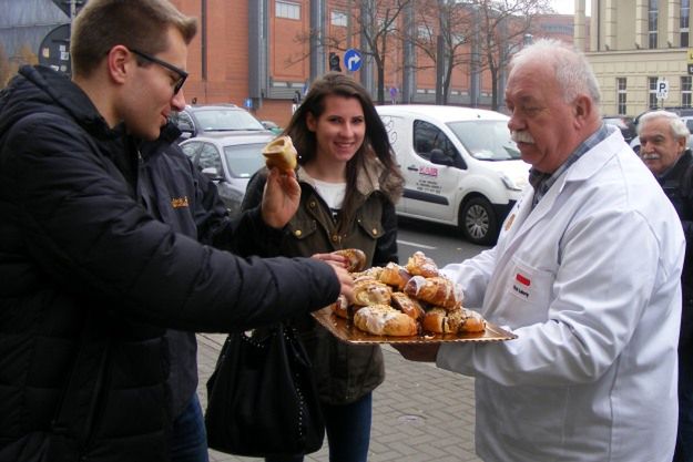 Poznań przed wielkim jedzeniem rogali świętomarcińskich