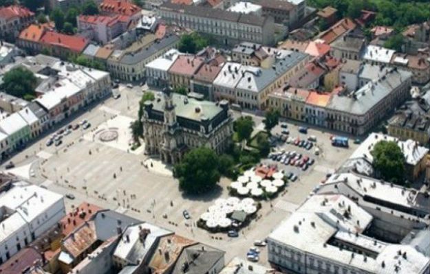 Nowy Sącz najlepiej zarządzanym średnim miastem w Polsce? Mieszkańcy wątpią