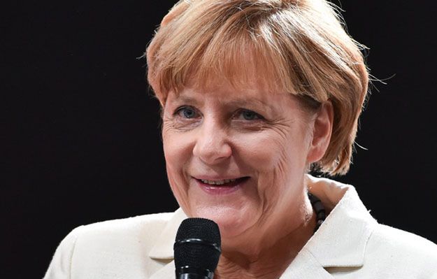 Angela Merkel nie rozmienia się na drobne. Dla uchodźców wyciąga miliardy z niemieckiego portfela