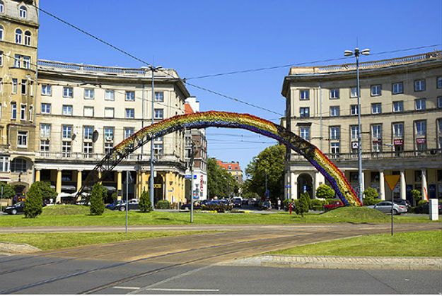 Pożegnanie "Tęczy" na Placu Zbawiciela