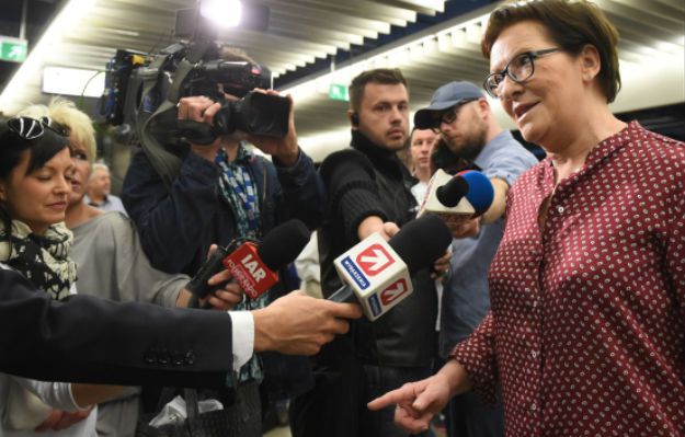 Kopacz o propozycji Szydło ws referendum: taka zmiana frontu - mało wiarygodna