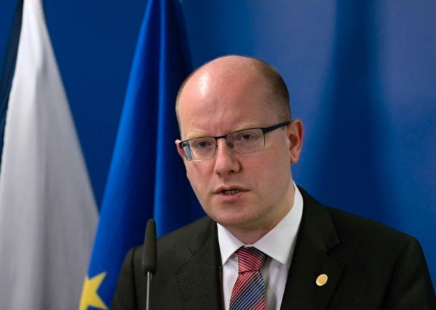 Premier Czech: nie obejdziemy się bez wspólnej europejskiej armii