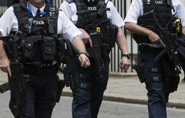 Europol ostrzega: setki potencjalnych terrorystów w Europie